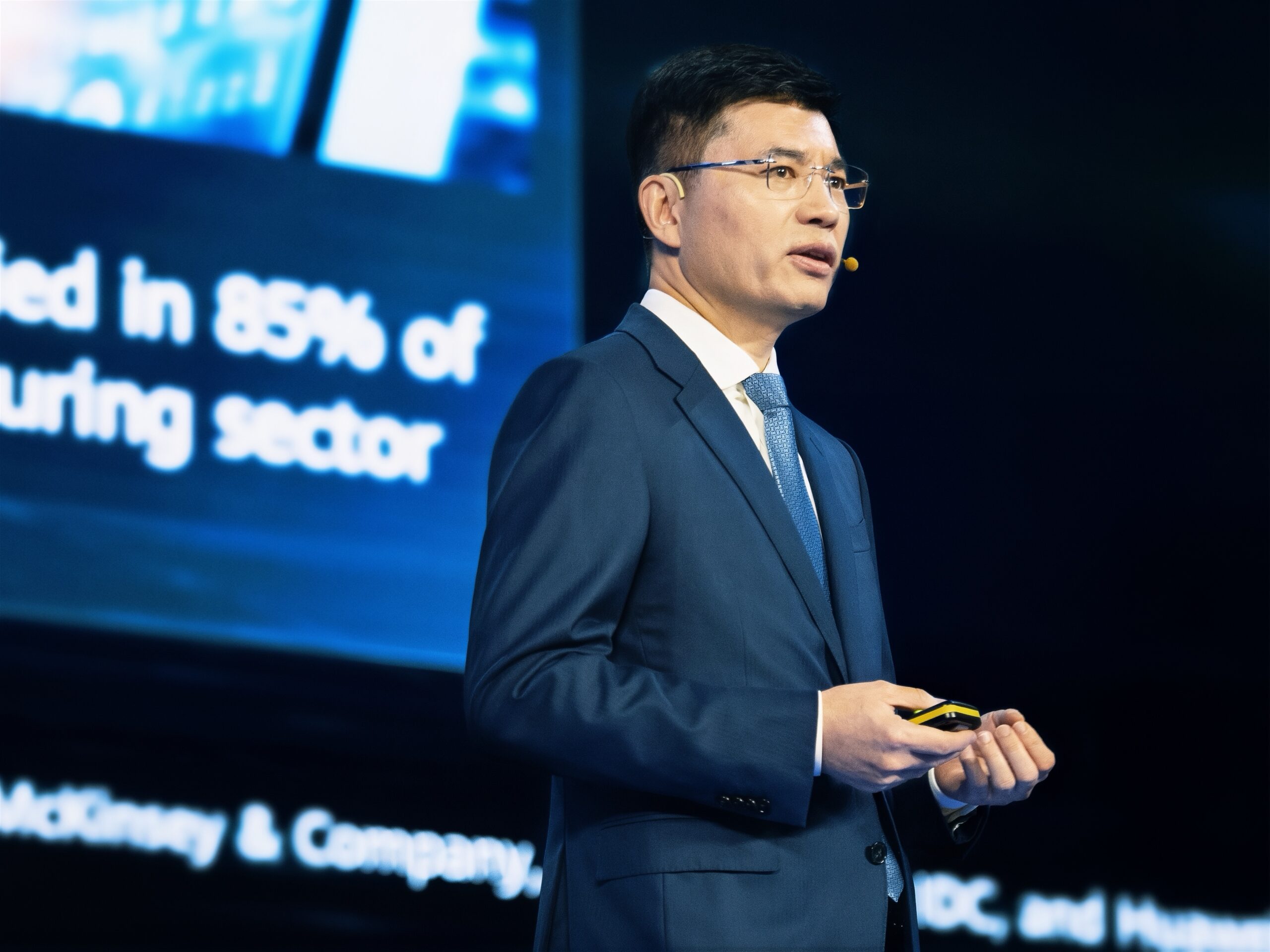 Huawei Launches SCALE System to Drive Large-Scale Industrial AI Adoption